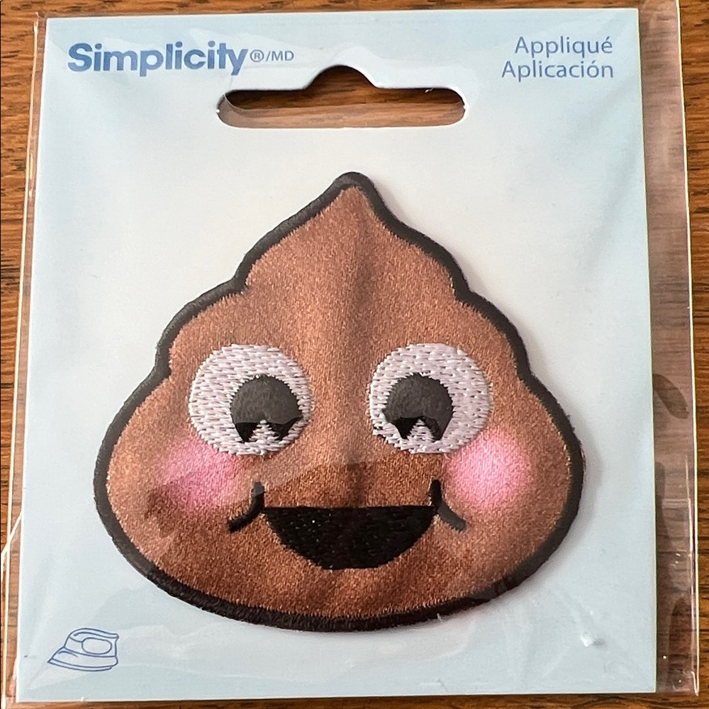 Simplicity Smiling Poop Emoji Patch